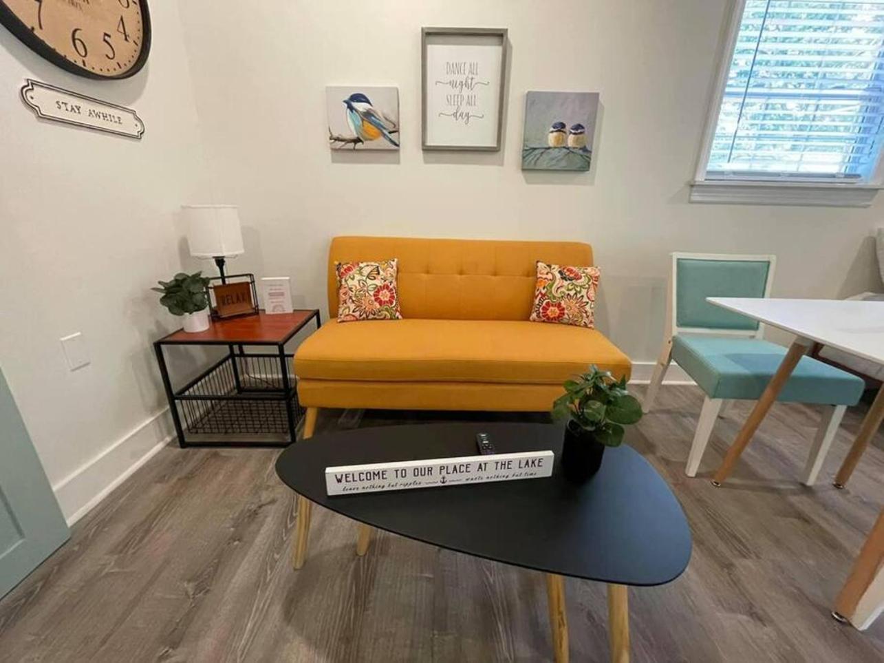 Beautifully Renovated Studio 2 Miles From Marina! Winchester المظهر الخارجي الصورة